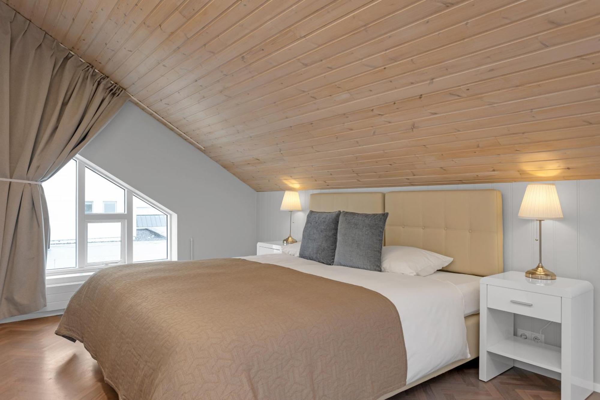 Thorsplan Luxury Apartment ฮาฟนาร์ฟโยร์ดัวร์ ภายนอก รูปภาพ