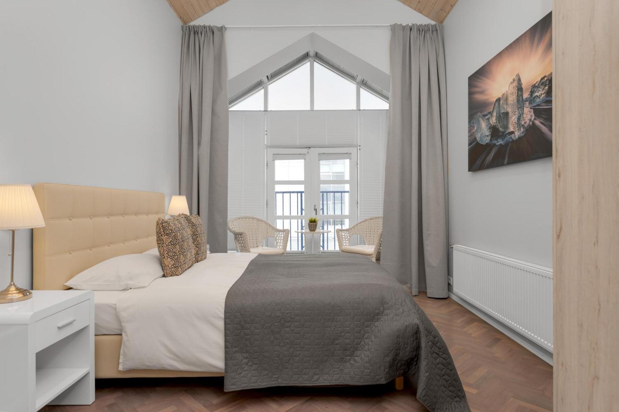 Thorsplan Luxury Apartment ฮาฟนาร์ฟโยร์ดัวร์ ภายนอก รูปภาพ