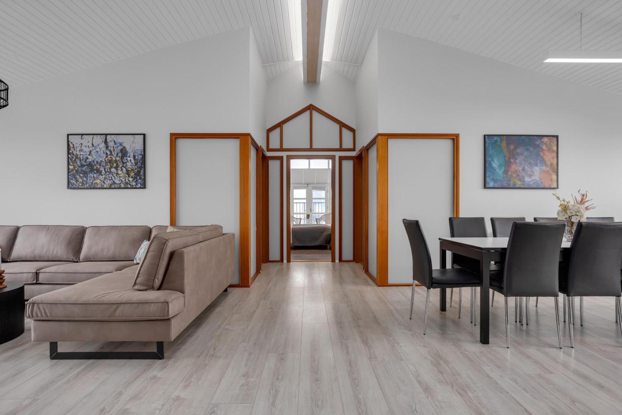 Thorsplan Luxury Apartment ฮาฟนาร์ฟโยร์ดัวร์ ภายนอก รูปภาพ