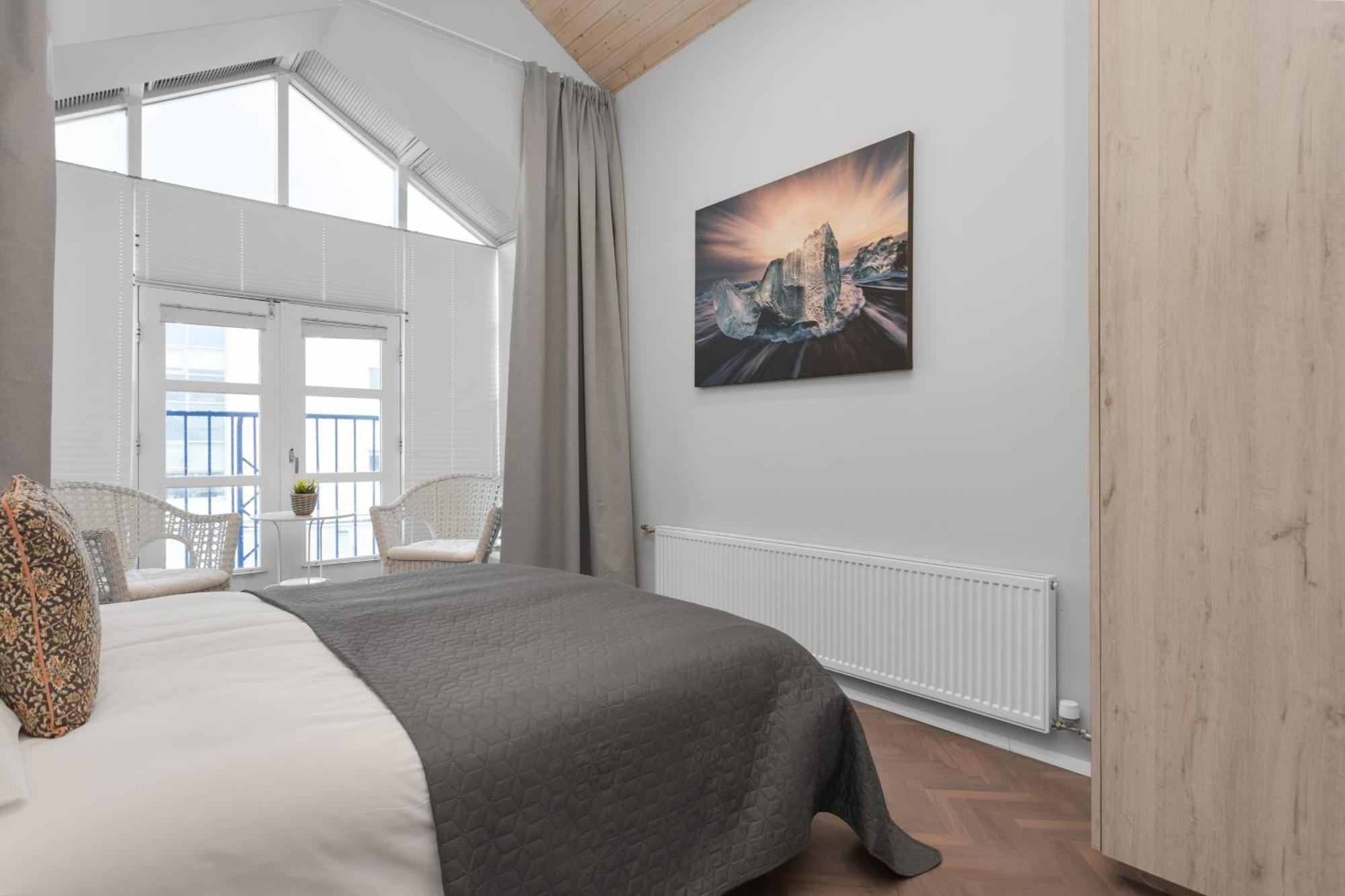 Thorsplan Luxury Apartment ฮาฟนาร์ฟโยร์ดัวร์ ภายนอก รูปภาพ