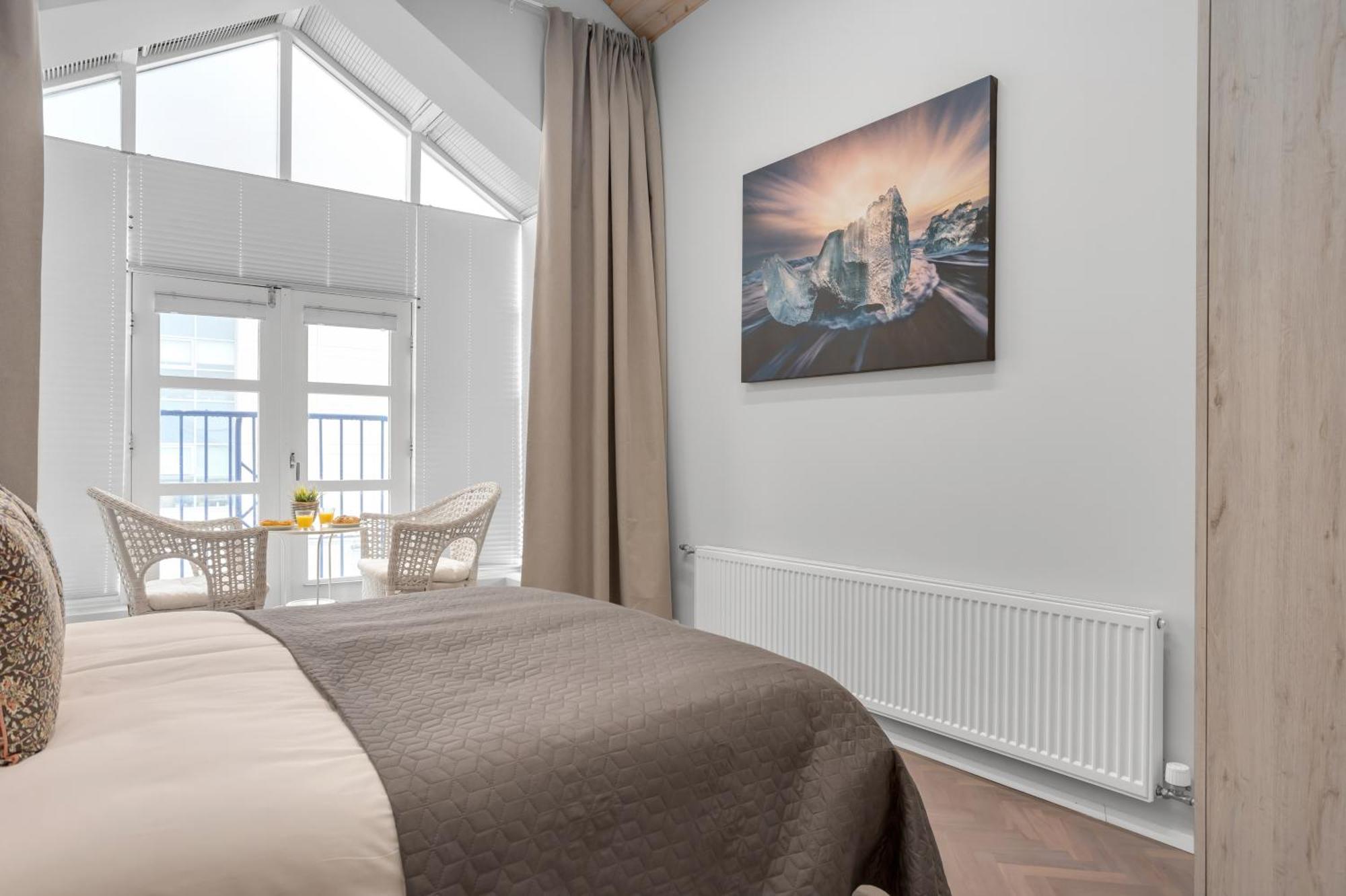 Thorsplan Luxury Apartment ฮาฟนาร์ฟโยร์ดัวร์ ภายนอก รูปภาพ
